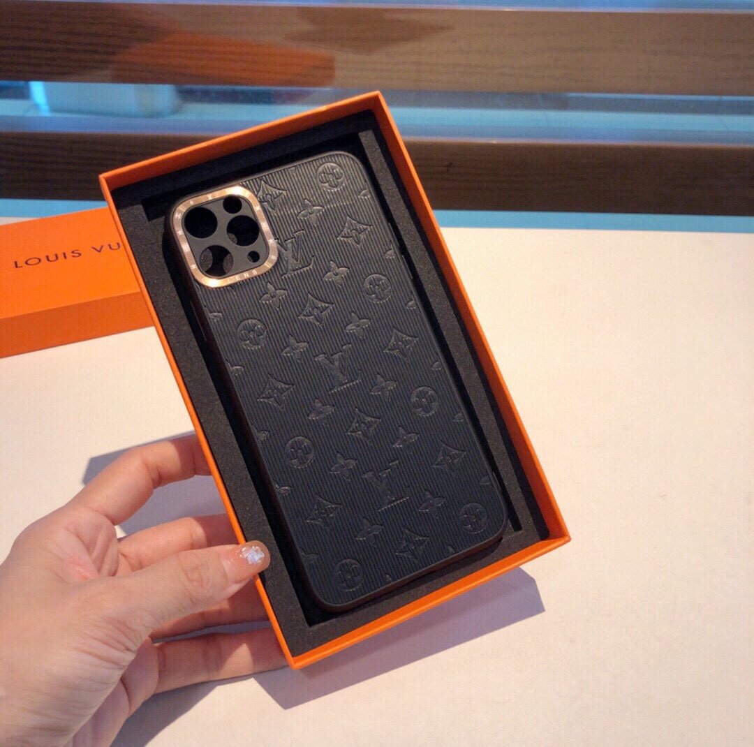 良好品ルイヴィトン Louis Vuitton Iphone携帯ケース スーパーコピーN品代引き対応国内発送後払い安全必ず届く人気サイト