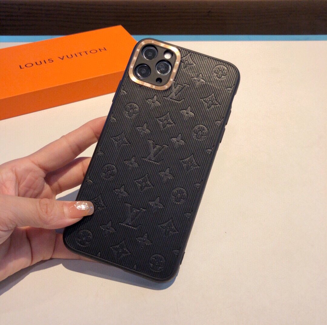 良好品ルイヴィトン Louis Vuitton Iphone携帯ケース スーパーコピーN品代引き対応国内発送後払い安全必ず届く人気サイト