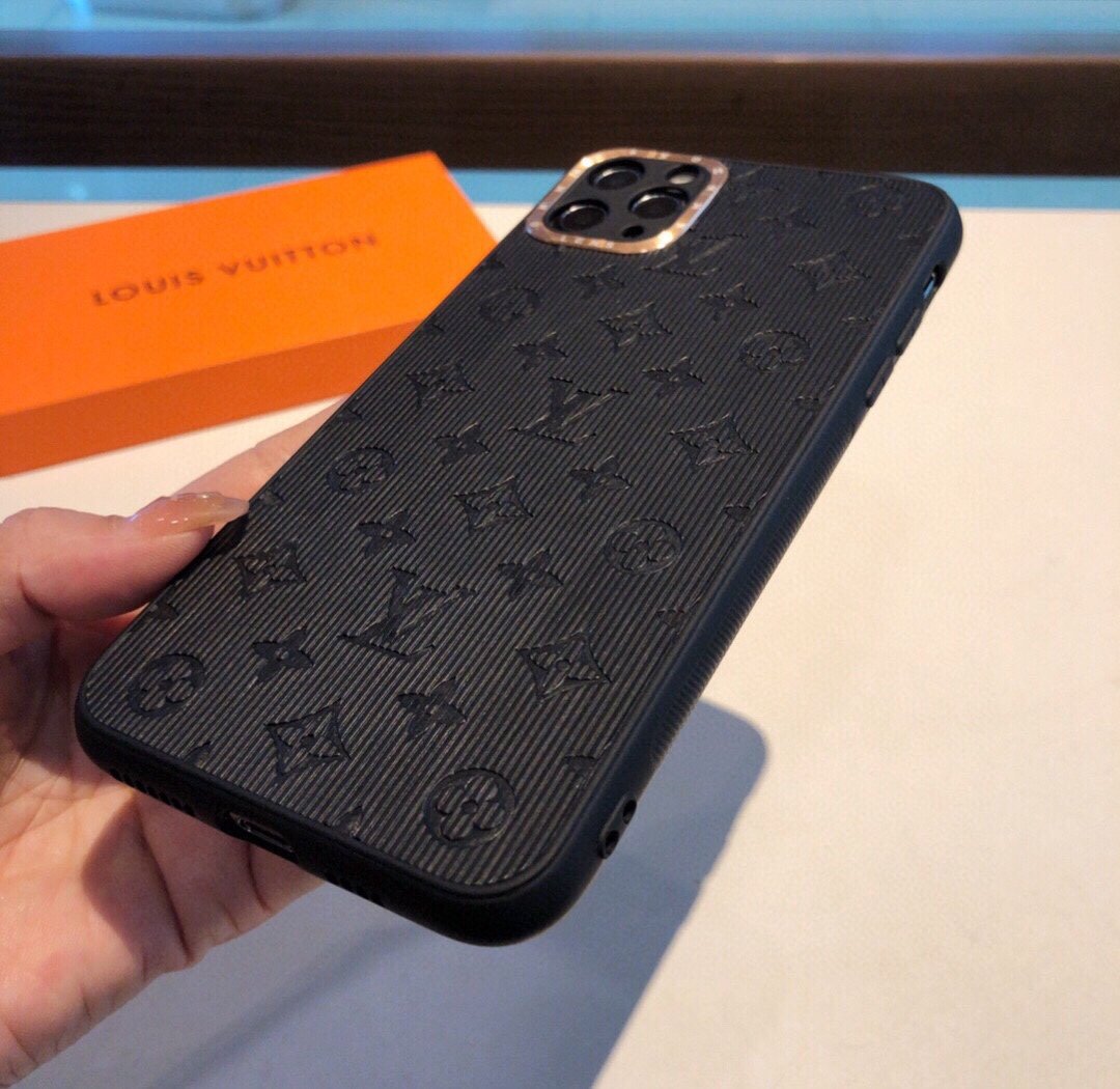 良好品ルイヴィトン Louis Vuitton Iphone携帯ケース スーパーコピーN品代引き対応国内発送後払い安全必ず届く人気サイト