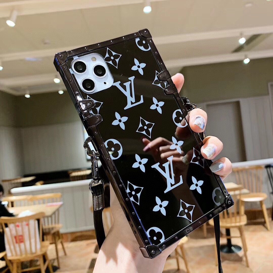 良好品ルイヴィトン Louis Vuitton Iphone携帯ケース スーパーコピーN品代引き対応国内発送後払い安全必ず届く人気サイト