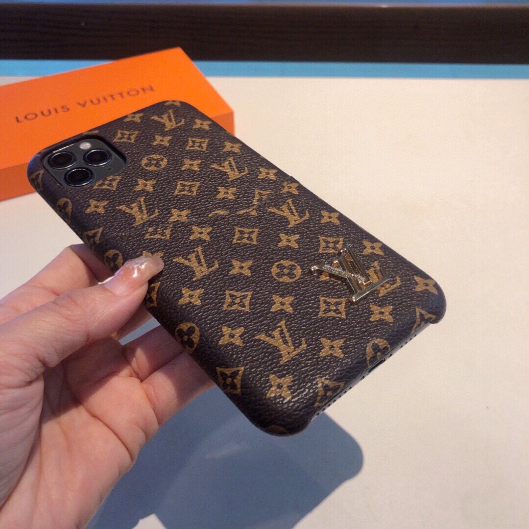 良好品ルイヴィトン Louis Vuitton Iphone携帯ケース スーパーコピーN品代引き対応国内発送後払い安全必ず届く人気サイト