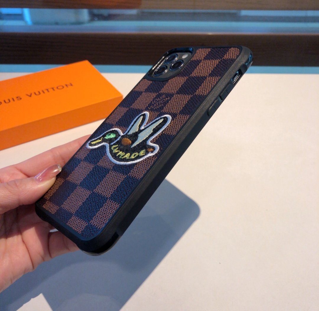 良好品ルイヴィトン Louis Vuitton Iphone携帯ケース スーパーコピーN品代引き対応国内発送後払い安全必ず届く人気サイト