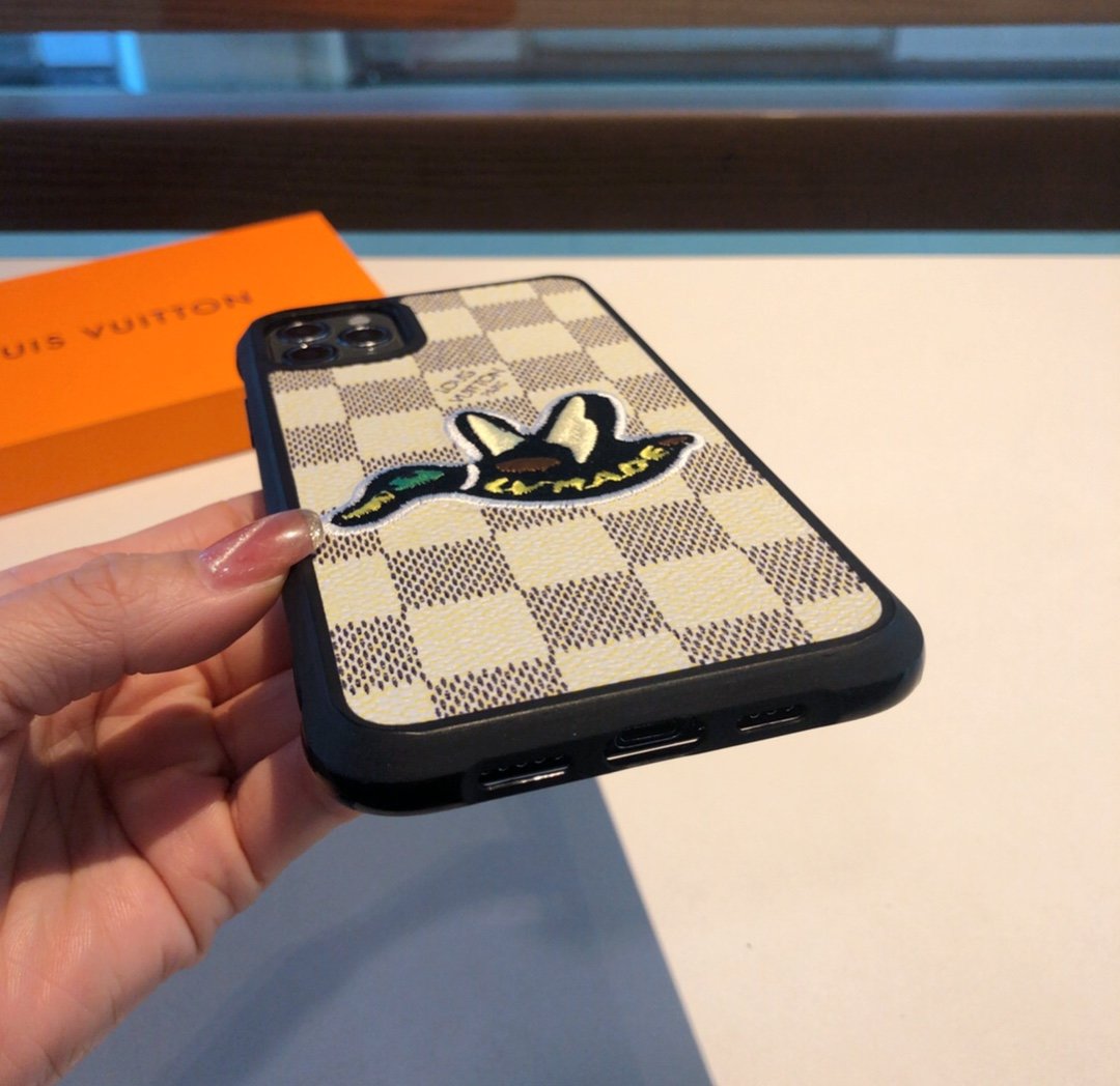 良好品ルイヴィトン Louis Vuitton Iphone携帯ケース スーパーコピーN品代引き対応国内発送後払い安全必ず届く人気サイト