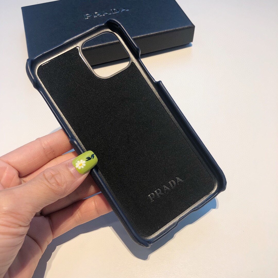 良好品 Prada プラダ Iphone携帯ケース スーパーコピーN品代引き対応国内発送後払い安全必ず届く人気サイト