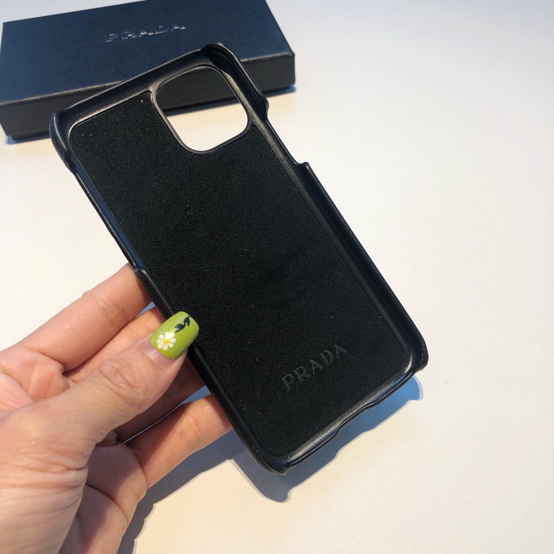 良好品 Prada プラダ Iphone携帯ケース スーパーコピーN品代引き対応国内発送後払い安全必ず届く人気サイト