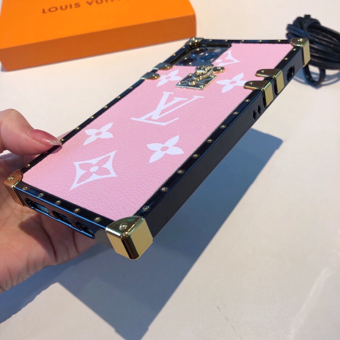 良好品ルイヴィトン Louis Vuitton Iphone携帯ケース スーパーコピーN品代引き対応国内発送後払い安全必ず届く人気サイト