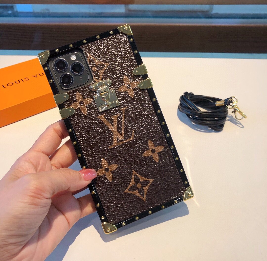 良好品ルイヴィトン Louis Vuitton Iphone携帯ケース スーパーコピーN品代引き対応国内発送後払い安全必ず届く人気サイト