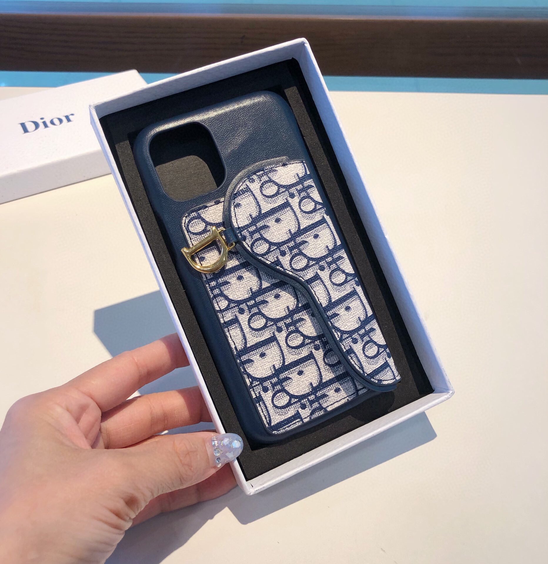 良好品Dior クリスチャンディオール Iphone携帯ケース スーパーコピーN品代引き対応国内発送後払い安全必ず届く人気サイト