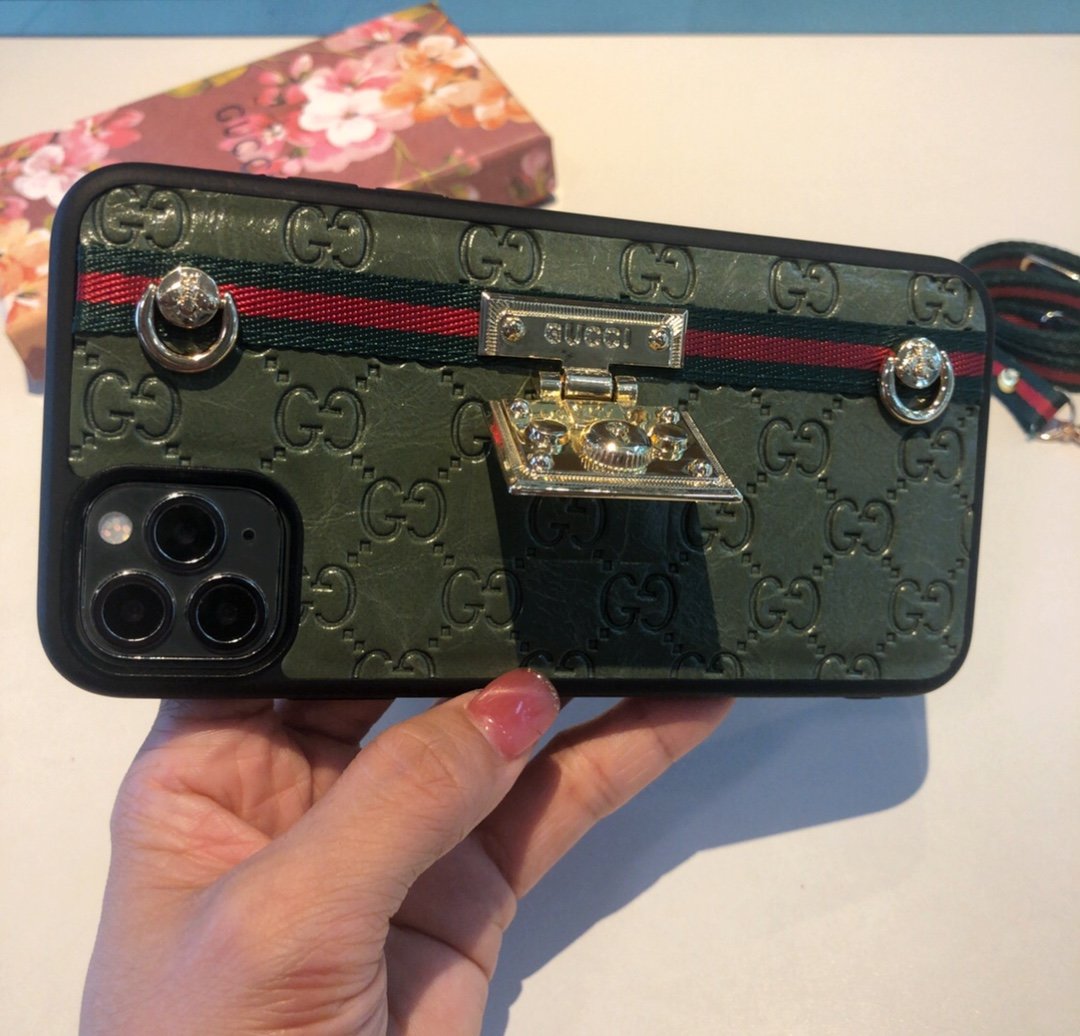 良好品Gucci グッチ Iphone携帯ケース スーパーコピーN品代引き対応国内発送後払い安全必ず届く人気サイト