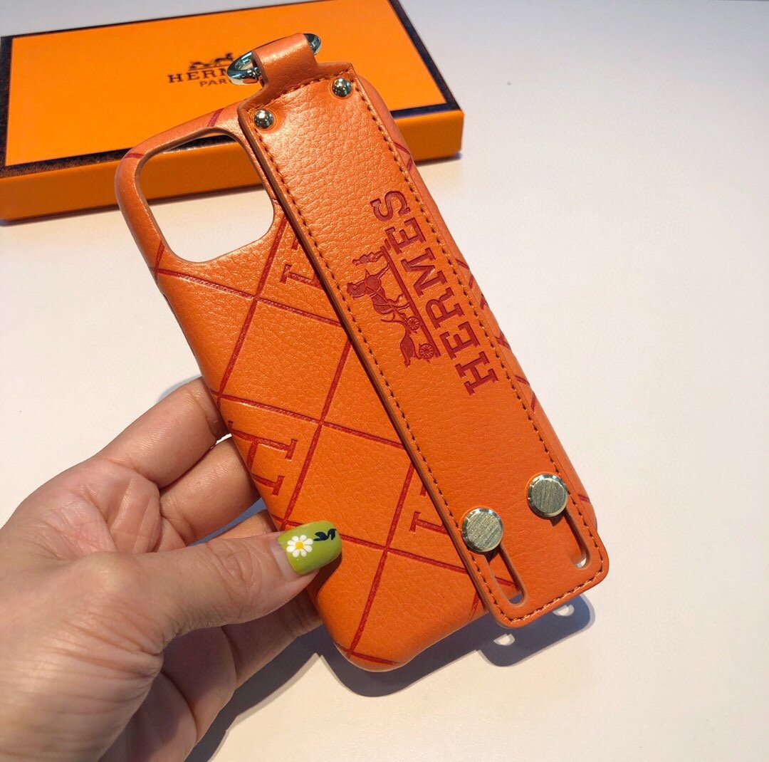 良好品Hermes エルメス Iphone携帯ケース スーパーコピーN品代引き対応国内発送後払い安全必ず届く人気サイト