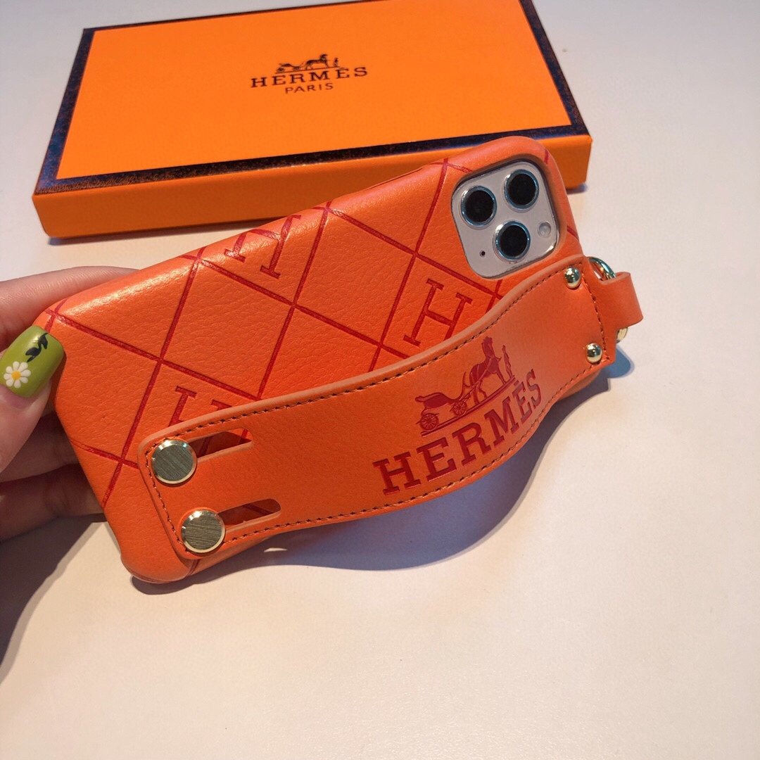 良好品Hermes エルメス Iphone携帯ケース スーパーコピーN品代引き対応国内発送後払い安全必ず届く人気サイト