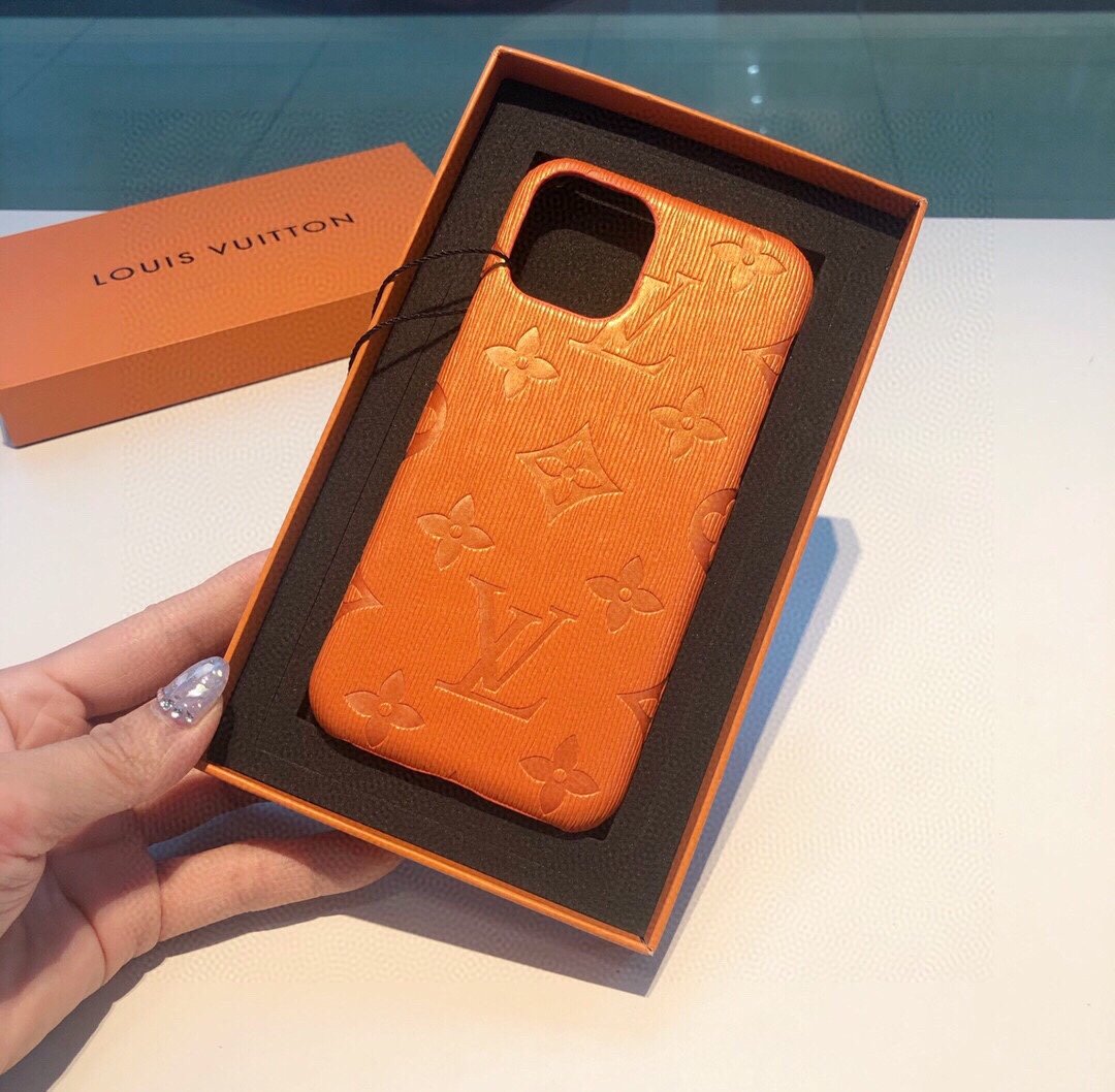 良好品ルイヴィトン Louis Vuitton Iphone携帯ケース スーパーコピーN品代引き対応国内発送後払い安全必ず届く人気サイト