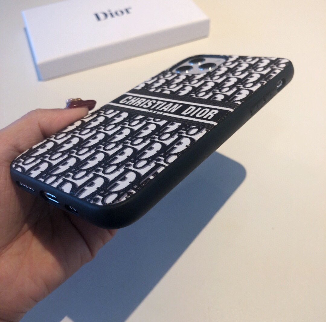 良好品Dior クリスチャンディオール Iphone携帯ケース スーパーコピーN品代引き対応国内発送後払い安全必ず届く人気サイト