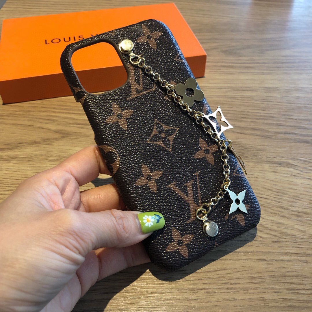 良好品ルイヴィトン Louis Vuitton Iphone携帯ケース スーパーコピーN品代引き対応国内発送後払い安全必ず届く人気サイト