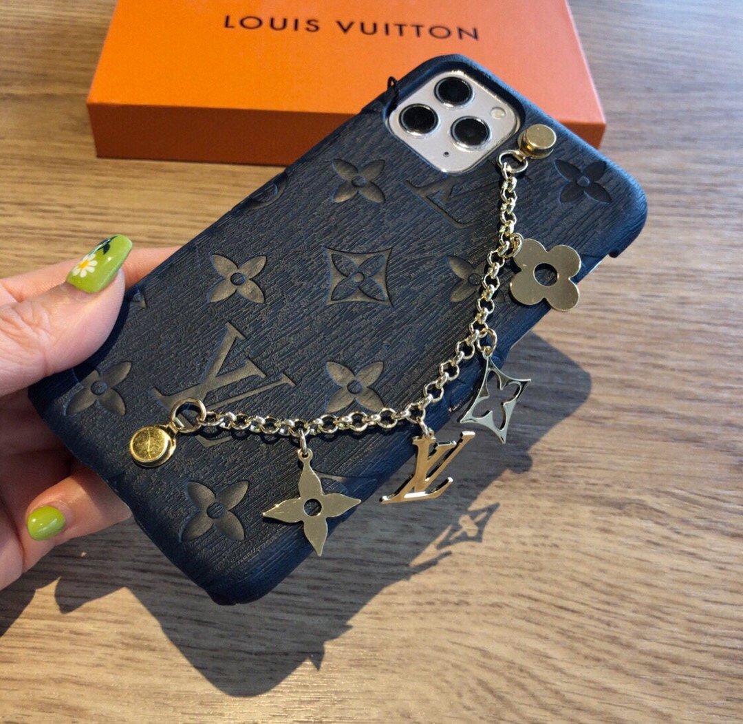 良好品ルイヴィトン Louis Vuitton Iphone携帯ケース スーパーコピーN品代引き対応国内発送後払い安全必ず届く人気サイト