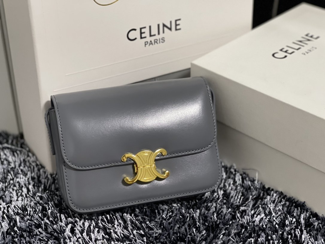 安全安いCeline セリーヌ バッグ 実物の写真 スーパーコピー必ず届く N品代引き可能国内発送後払い優良サイト