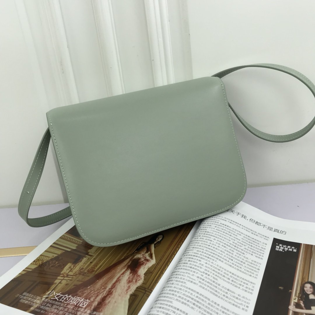 安全安いCeline セリーヌ バッグ 実物の写真 超スーパーコピー必ず届く N品代引き可能国内発送後払い優良サイト