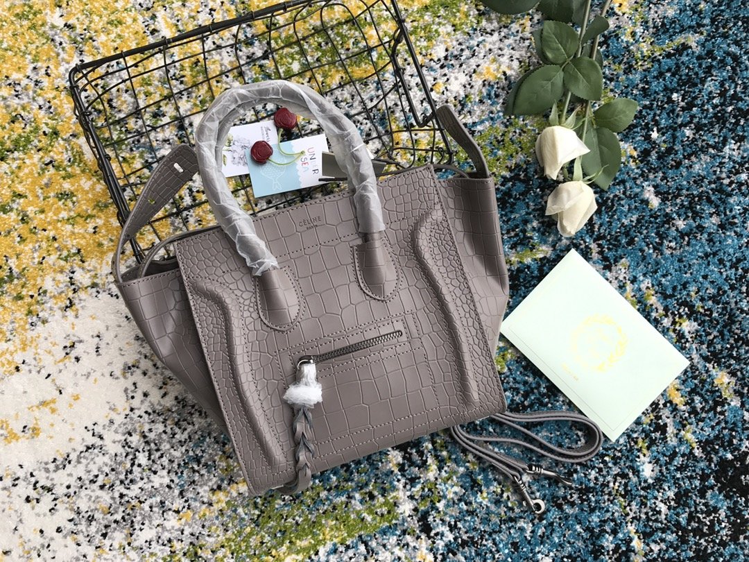 安全安いCeline セリーヌ バッグ 実物の写真 スーパーコピー必ず届く N品代引き可能国内発送後払い優良サイト