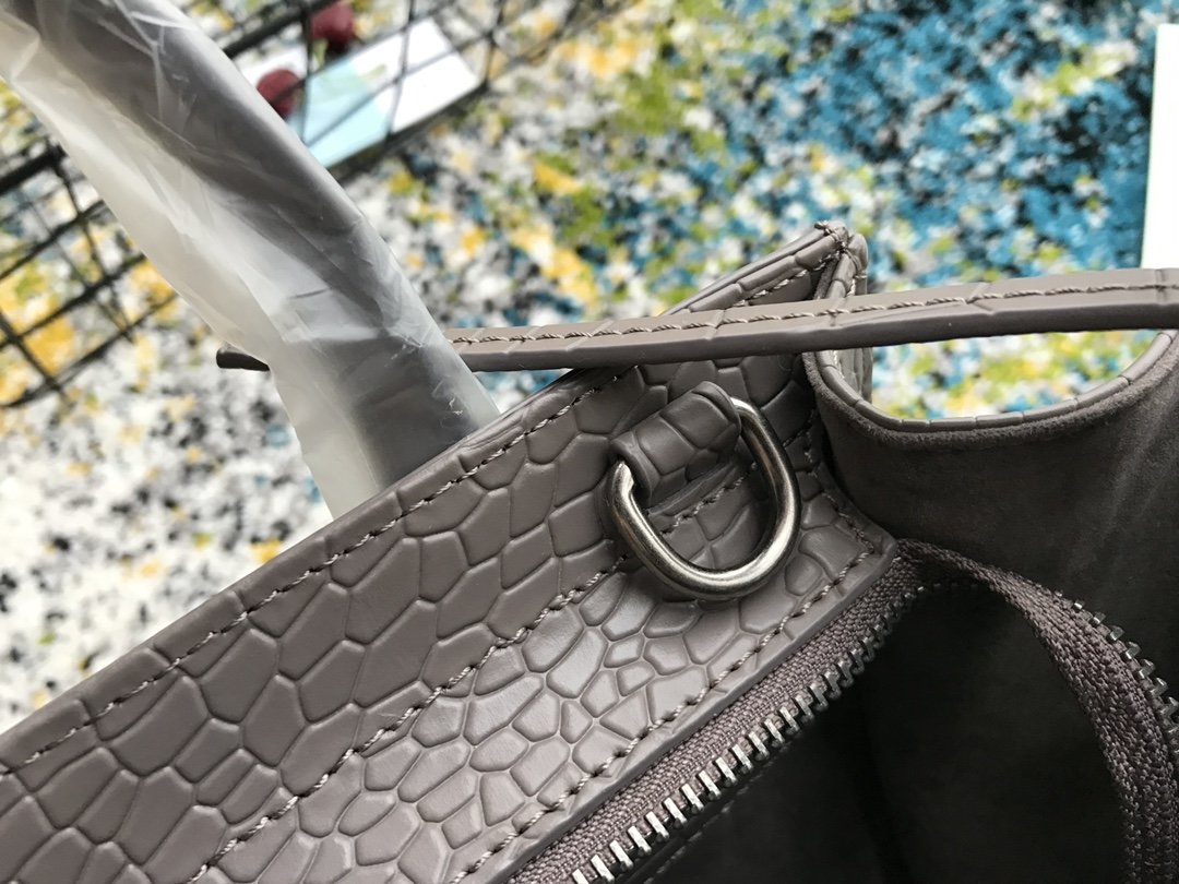 安全安いCeline セリーヌ バッグ 実物の写真 スーパーコピー必ず届く N品代引き可能国内発送後払い優良サイト
