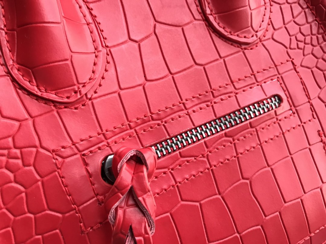 安全安いCeline セリーヌ バッグ 実物の写真 スーパーコピー必ず届く N品代引き可能国内発送後払い優良サイト