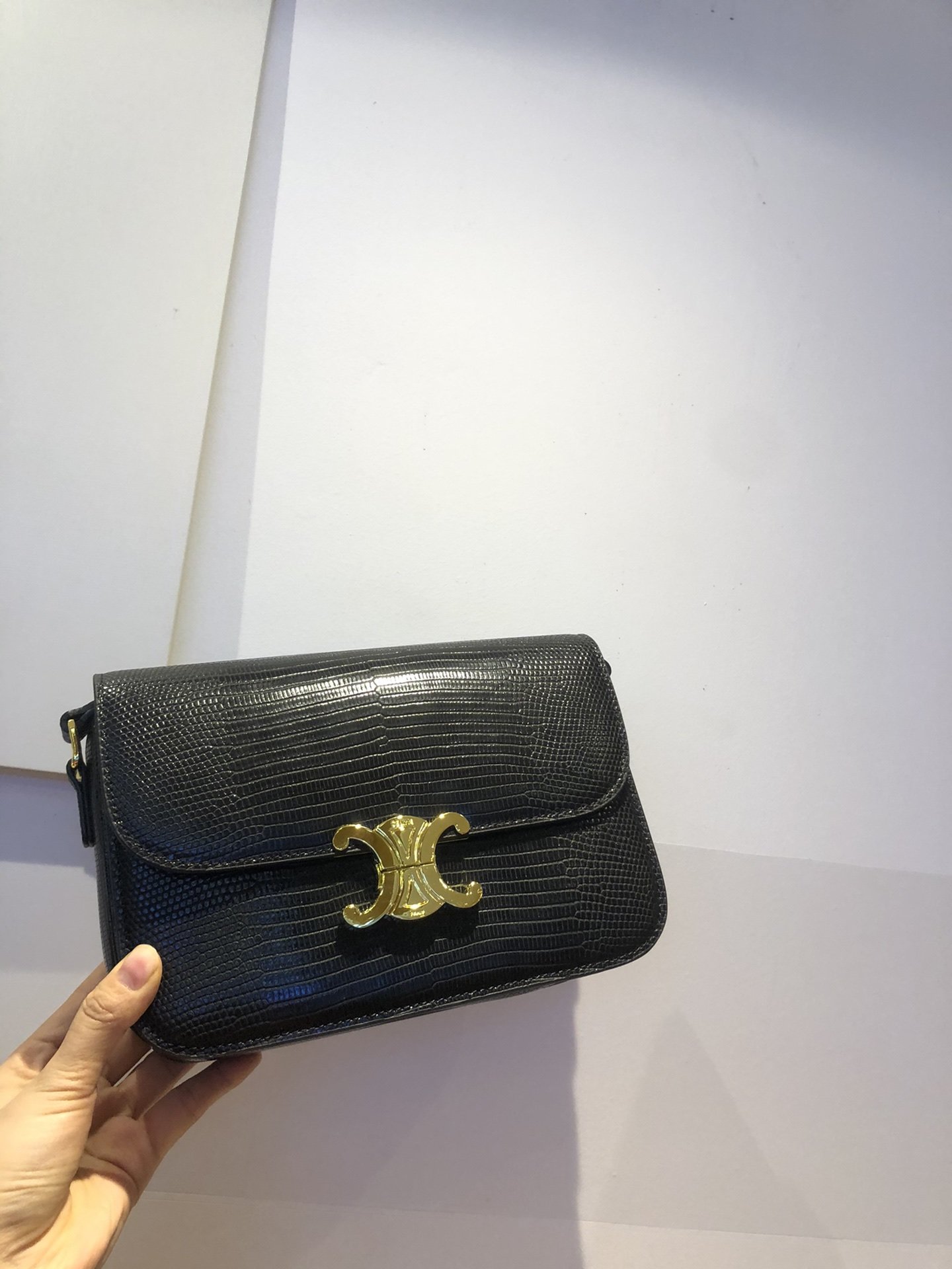 安全安いCeline セリーヌ バッグ 実物の写真 スーパーコピー必ず届く N品代引き可能国内発送後払い優良サイト