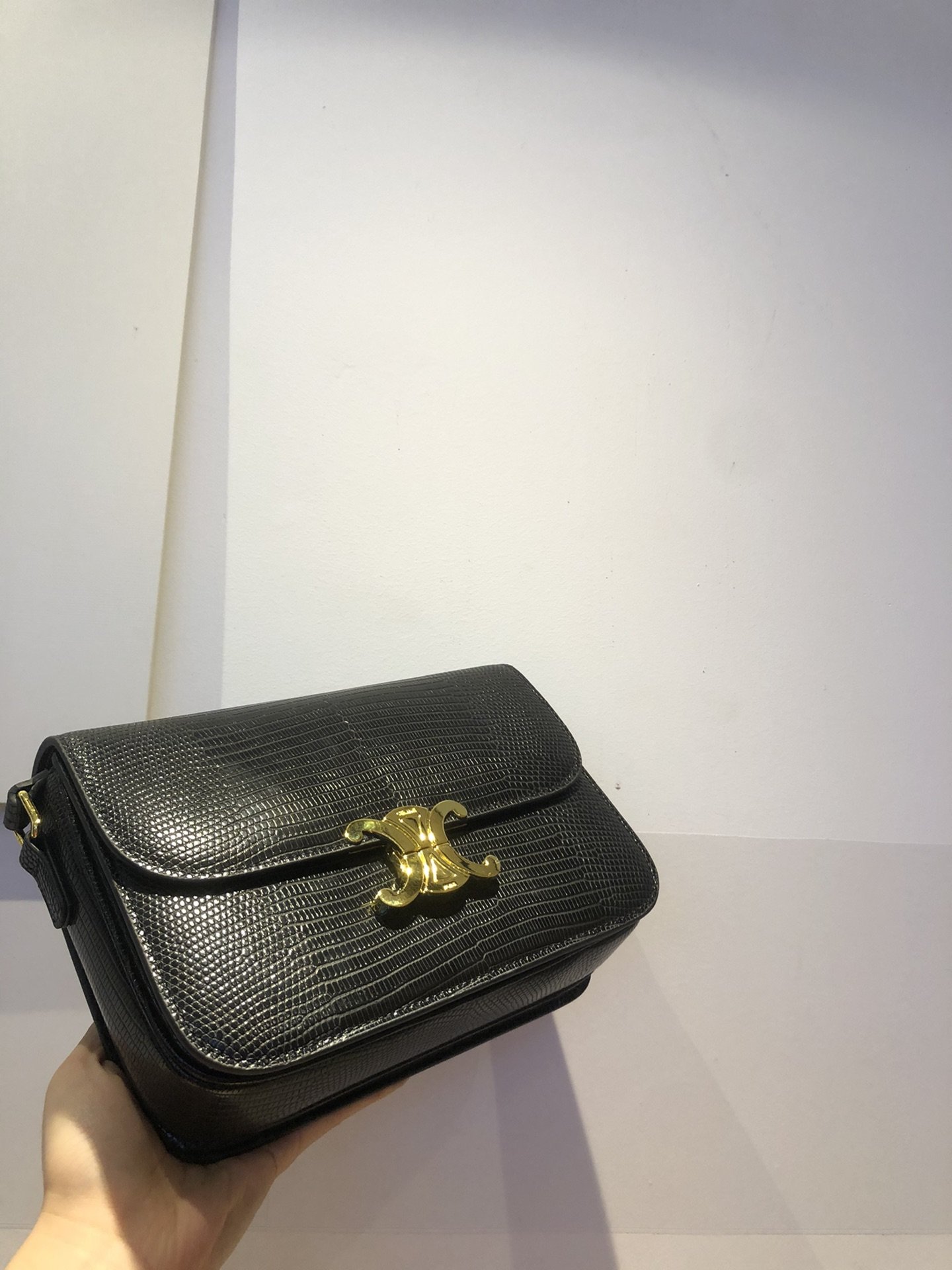 安全安いCeline セリーヌ バッグ 実物の写真 スーパーコピー必ず届く N品代引き可能国内発送後払い優良サイト