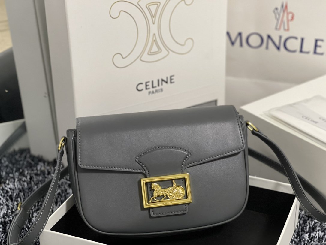 安全安いCeline セリーヌ バッグ 実物の写真 スーパーコピー必ず届く N品代引き可能国内発送後払い優良サイト