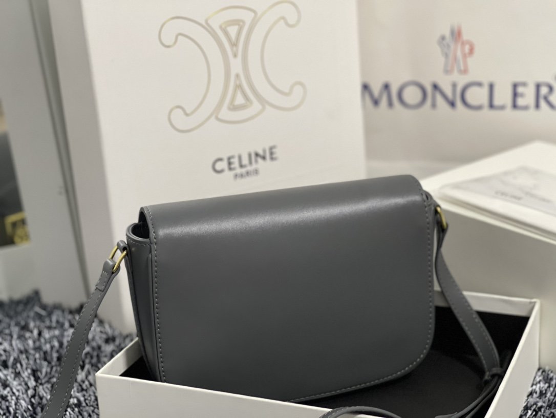 安全安いCeline セリーヌ バッグ 実物の写真 スーパーコピー必ず届く N品代引き可能国内発送後払い優良サイト