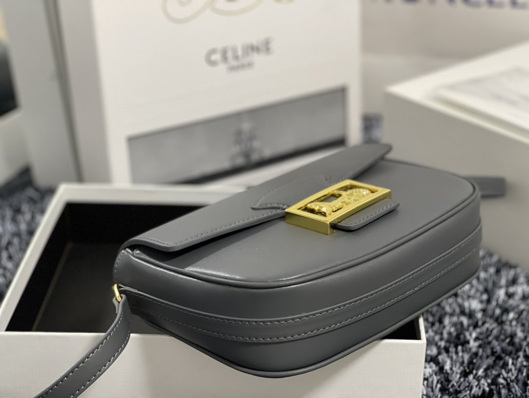 安全安いCeline セリーヌ バッグ 実物の写真 スーパーコピー必ず届く N品代引き可能国内発送後払い優良サイト