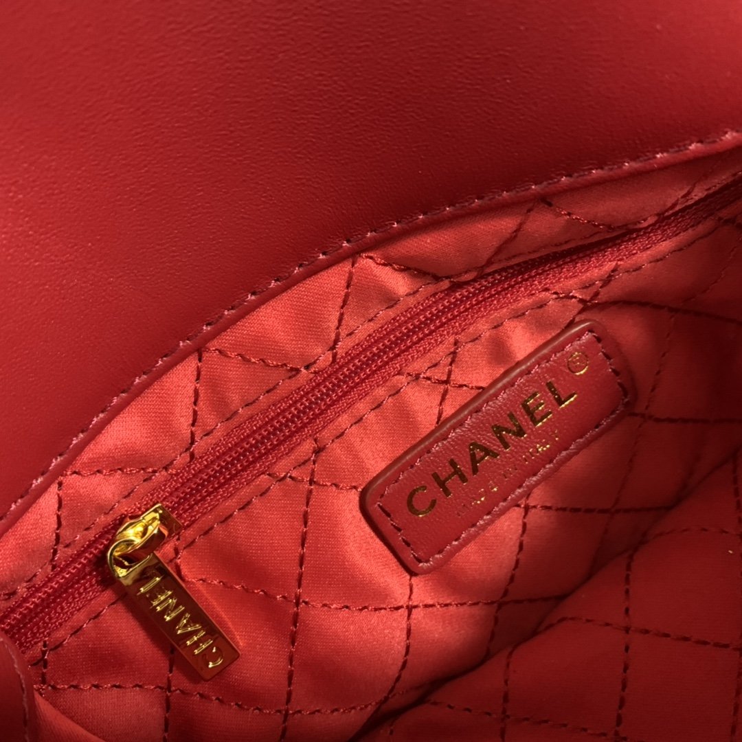 大人気ブランドChanel シャネル ショルダーバッグ レディース 実物の写真 スーパーコピーバッグN品代引き対応国内発送後払い送料無料安全必ず届く信用できるサイト