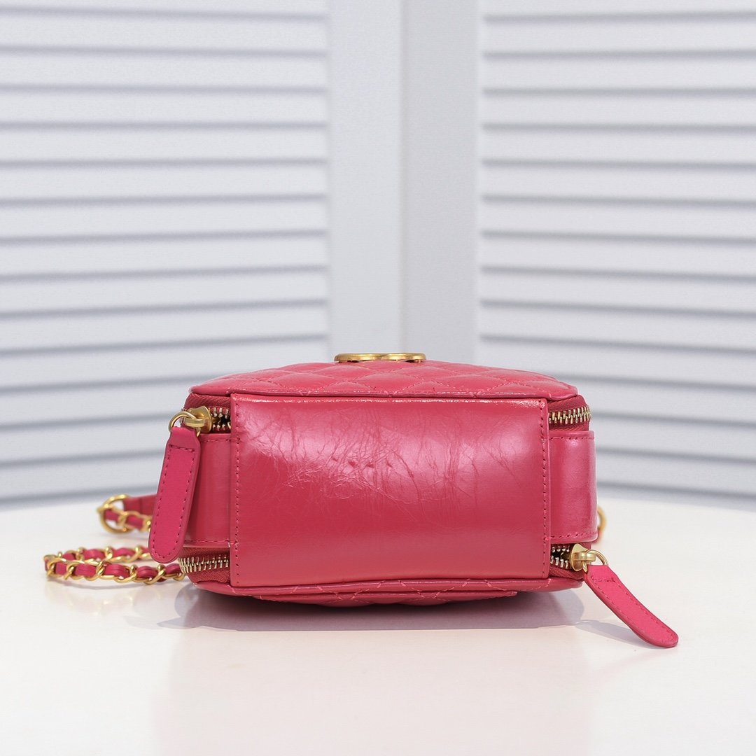 大人気ブランドChanel シャネル ショルダーバッグ レディース 実物の写真 スーパーコピーバッグN品代引き対応国内発送後払い送料無料安全必ず届く信用できるサイト