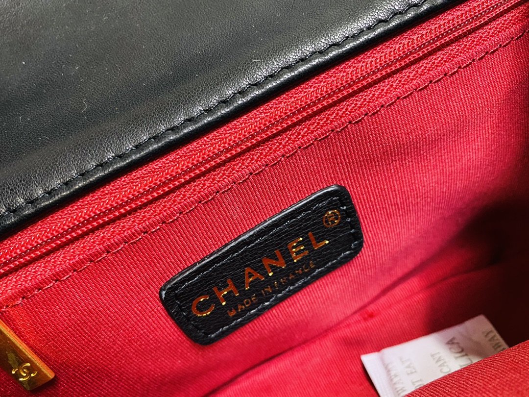 大人気ブランドChanel シャネル ショルダーバッグ レディース 実物の写真 スーパーコピーバッグN品代引き対応国内発送後払い送料無料安全必ず届く信用できるサイト