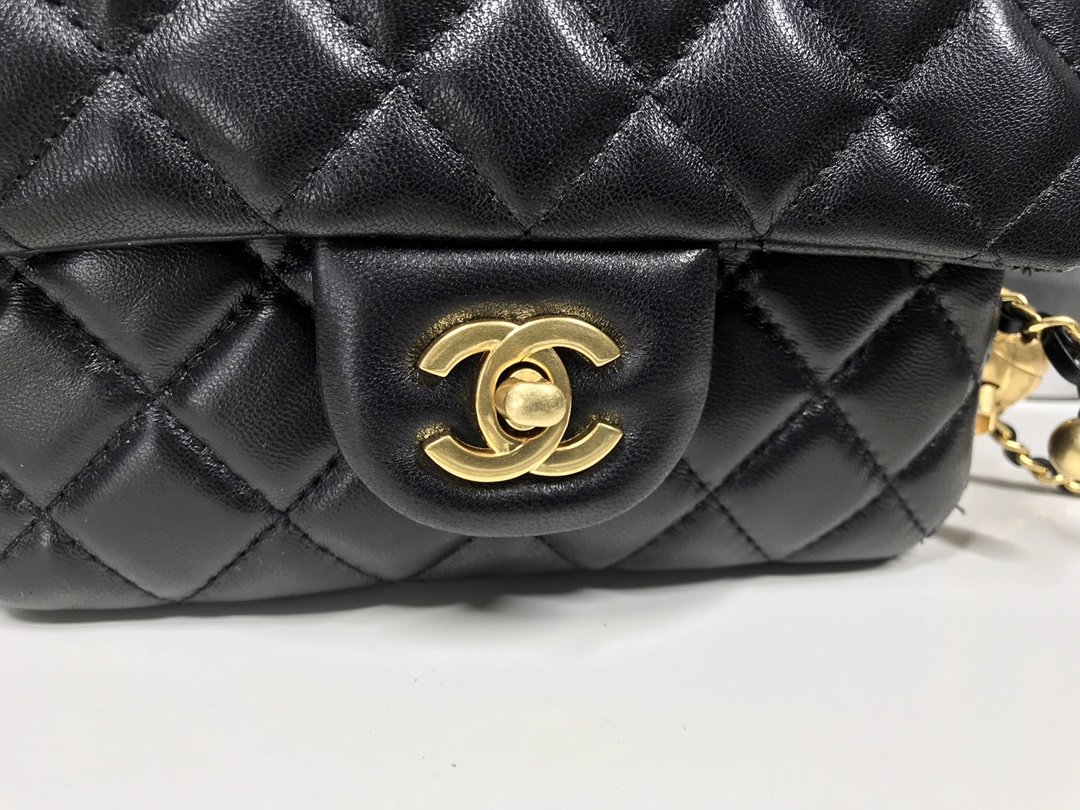 大人気ブランドChanel シャネル ショルダーバッグ レディース 実物の写真 スーパーコピーバッグN品代引き対応国内発送後払い送料無料安全必ず届く信用できるサイト