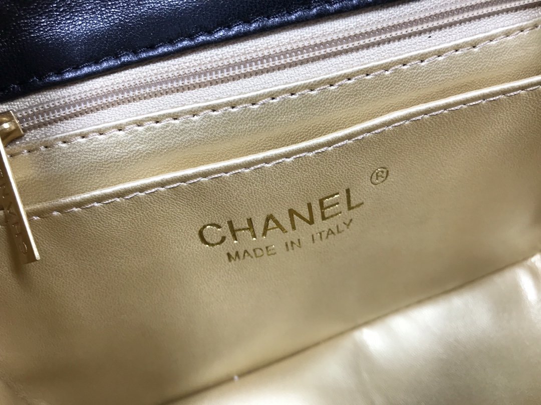 大人気ブランドChanel シャネル ショルダーバッグ レディース 実物の写真 スーパーコピーバッグN品代引き対応国内発送後払い送料無料安全必ず届く信用できるサイト