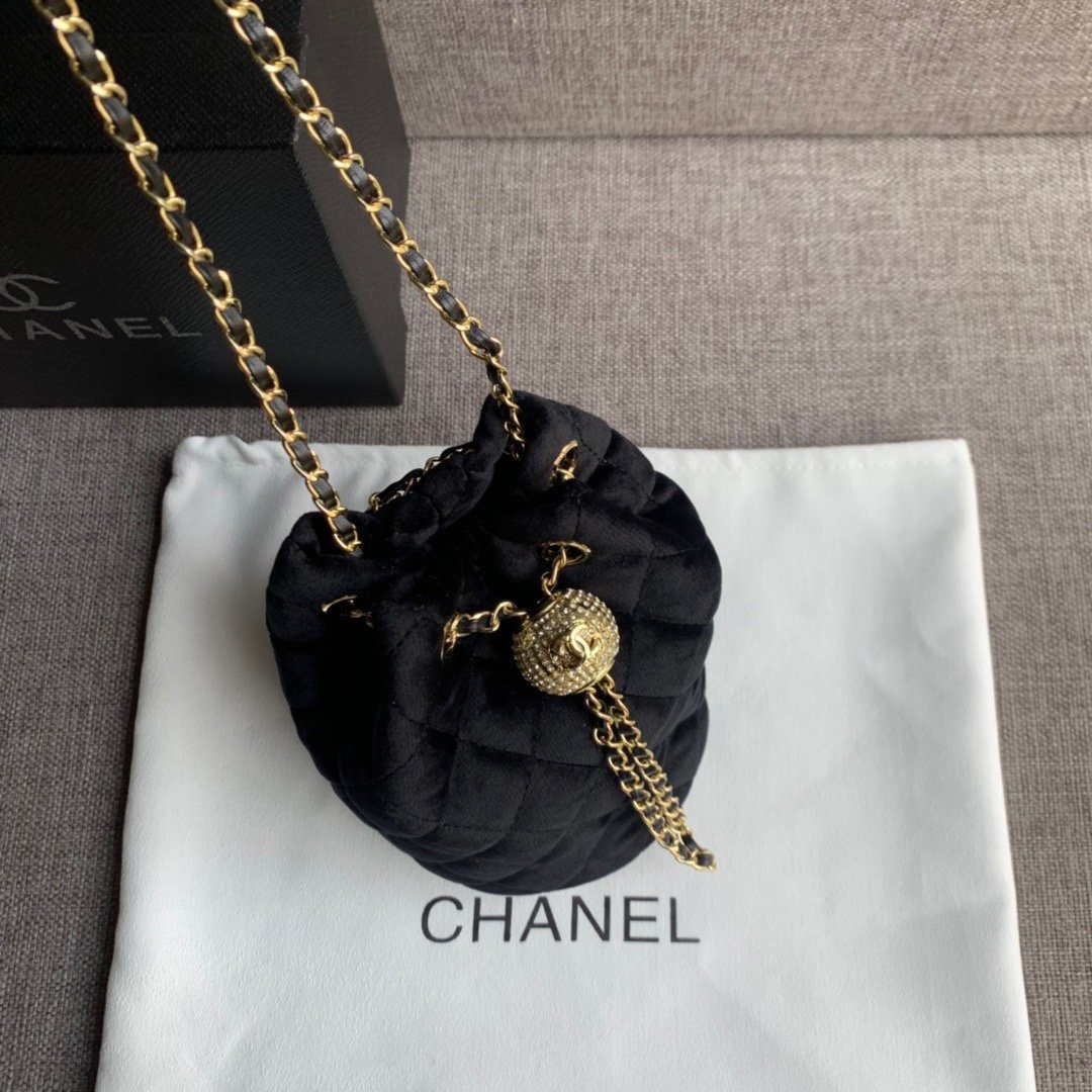 大人気ブランドChanel シャネル ショルダーバッグ レディース 実物の写真 スーパーコピーバッグN品代引き対応国内発送後払い送料無料安全必ず届く信用できるサイト