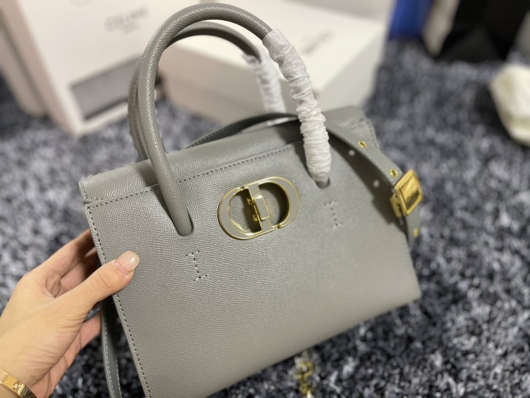 スーパーコピー後払い Dior クリスチャンディオール ハンドバッグ Montaigne ショルダーバッグ St Honoré レディース  実物の写真 N品代引き対応国内発送送料無料安全必ず届く信用できるサイト