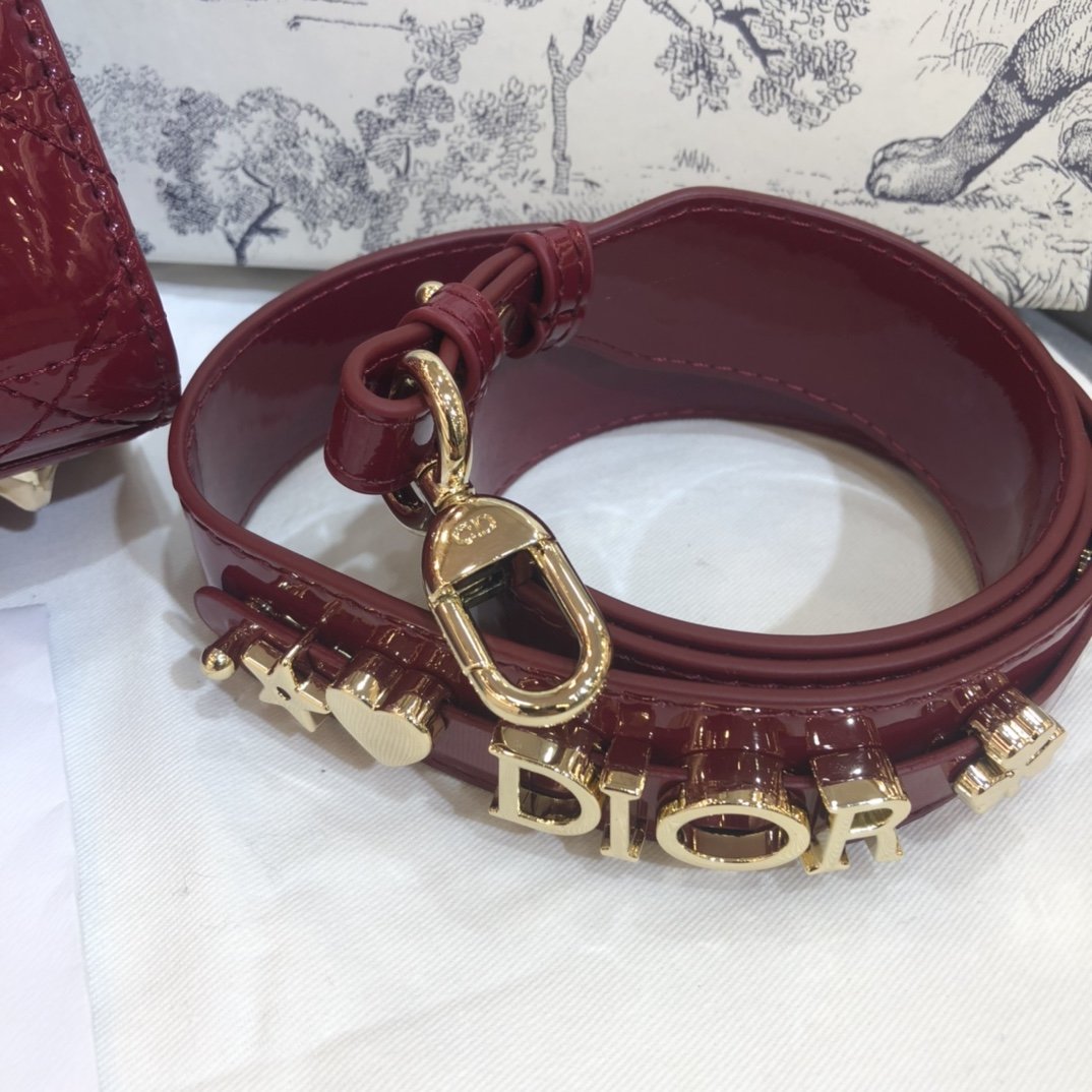 スーパーコピー後払い Dior クリスチャンディオール ハンドバッグ Montaigne ショルダーバッグ St Honoré レディース  実物の写真 N品代引き対応国内発送送料無料安全必ず届く信用できるサイト