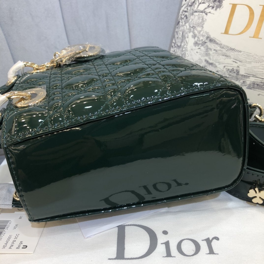 スーパーコピー後払い Dior クリスチャンディオール ハンドバッグ Montaigne ショルダーバッグ St Honoré レディース  実物の写真 N品代引き対応国内発送送料無料安全必ず届く信用できるサイト