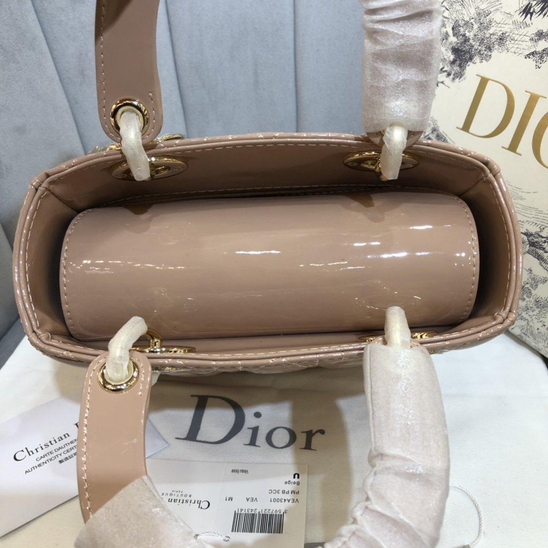 スーパーコピー後払い Dior クリスチャンディオール ハンドバッグ Montaigne ショルダーバッグ St Honoré レディース  実物の写真 N品代引き対応国内発送送料無料安全必ず届く信用できるサイト