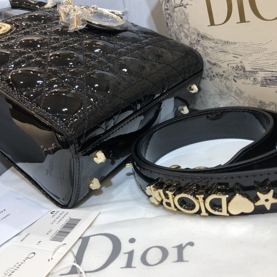 スーパーコピー後払い Dior クリスチャンディオール ハンドバッグ Montaigne ショルダーバッグ St Honoré レディース  実物の写真 N品代引き対応国内発送送料無料安全必ず届く信用できるサイト