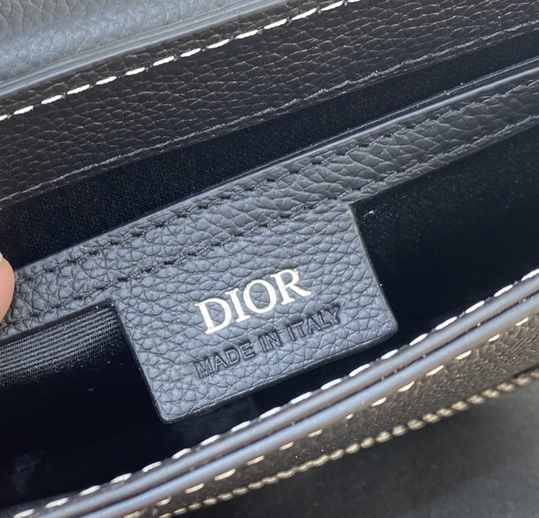 超スーパーコピー後払い Dior クリスチャンディオール バッグ    実物の写真 N品代引き対応国内発送送料無料安全必ず届く信用できるサイト