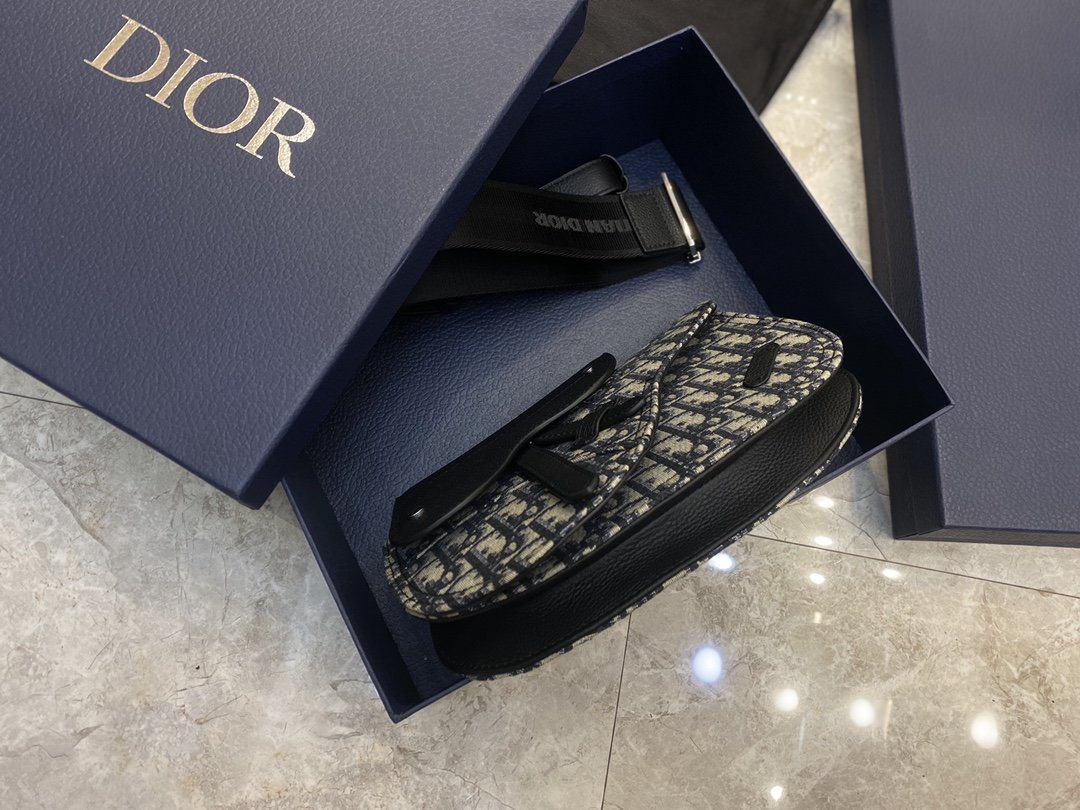 超スーパーコピー後払い Dior クリスチャンディオール バッグ    実物の写真 N品代引き対応国内発送送料無料安全必ず届く信用できるサイト