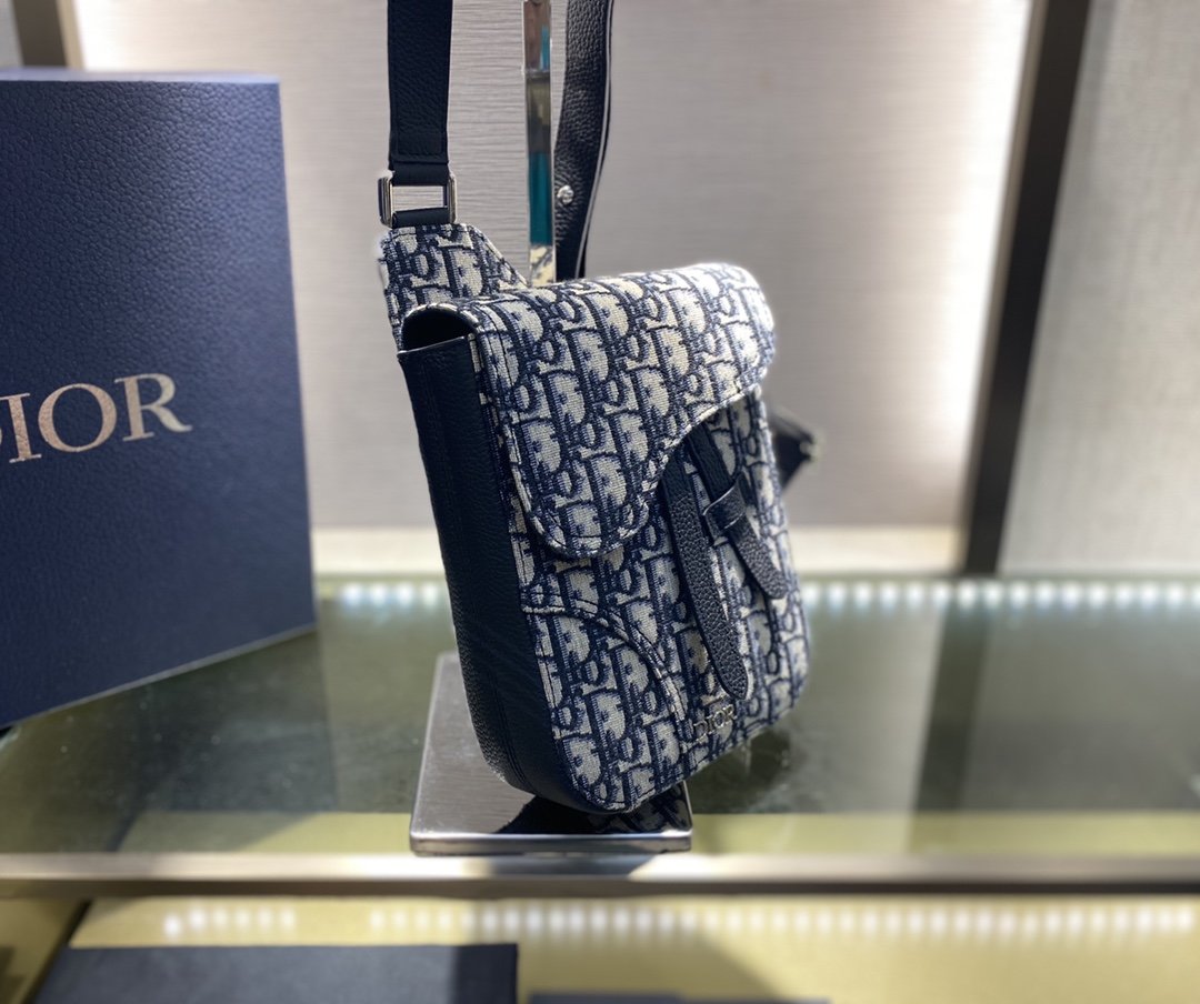 超スーパーコピー後払い Dior クリスチャンディオール バッグ    実物の写真 N品代引き対応国内発送送料無料安全必ず届く信用できるサイト