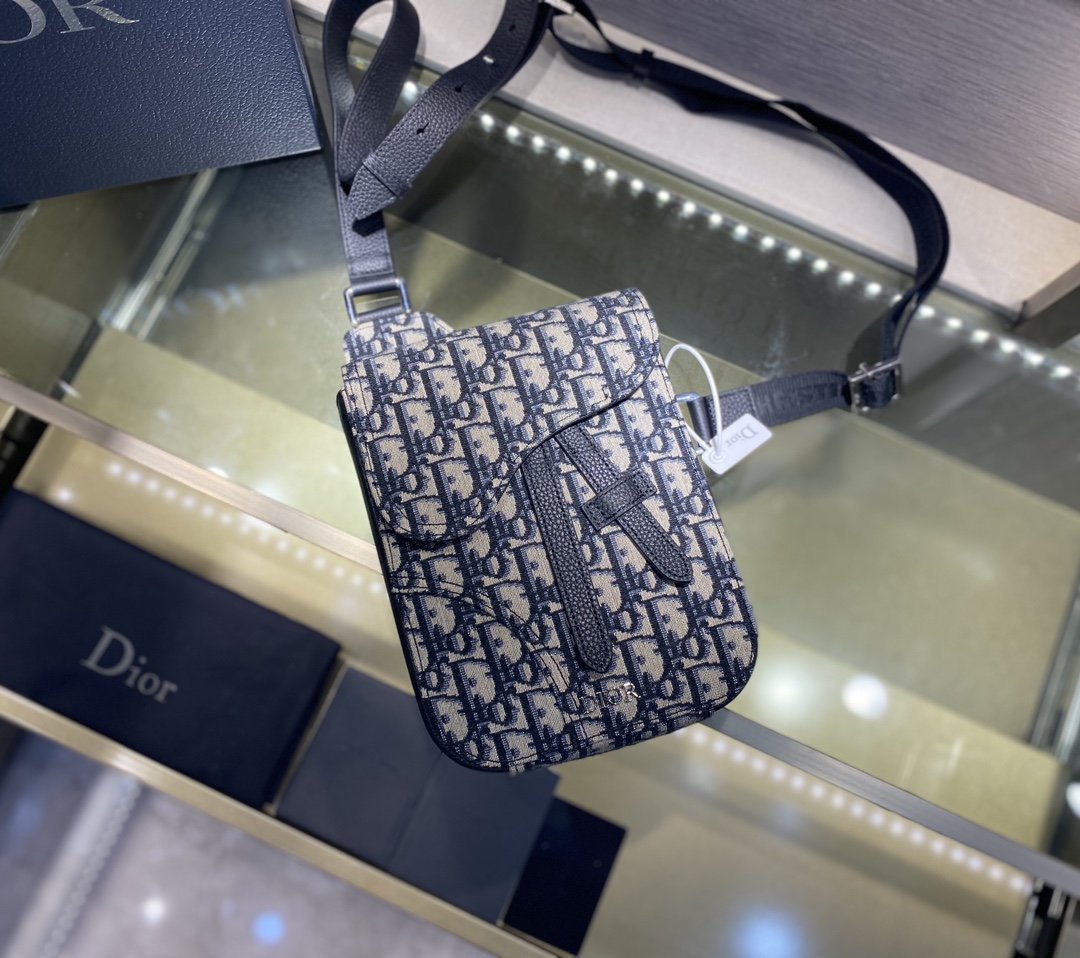 超スーパーコピー後払い Dior クリスチャンディオール バッグ    実物の写真 N品代引き対応国内発送送料無料安全必ず届く信用できるサイト