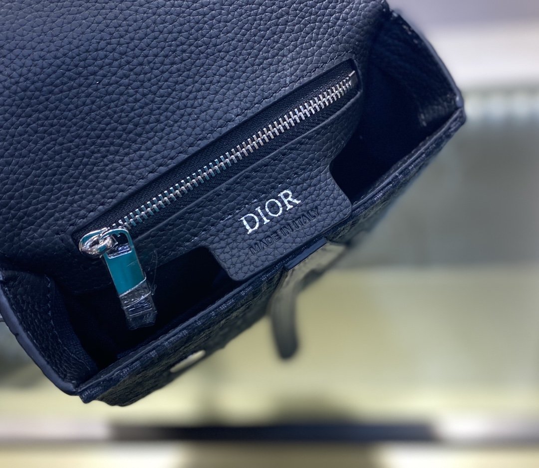 超スーパーコピー後払い Dior クリスチャンディオール バッグ    実物の写真 N品代引き対応国内発送送料無料安全必ず届く信用できるサイト