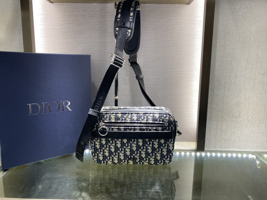 超スーパーコピー後払い Dior クリスチャンディオール バッグ    実物の写真 N品代引き対応国内発送送料無料安全必ず届く信用できるサイト