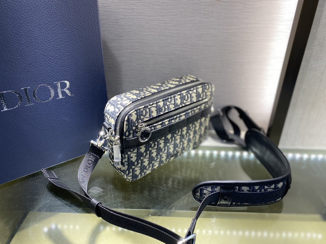 超スーパーコピー後払い Dior クリスチャンディオール バッグ    実物の写真 N品代引き対応国内発送送料無料安全必ず届く信用できるサイト