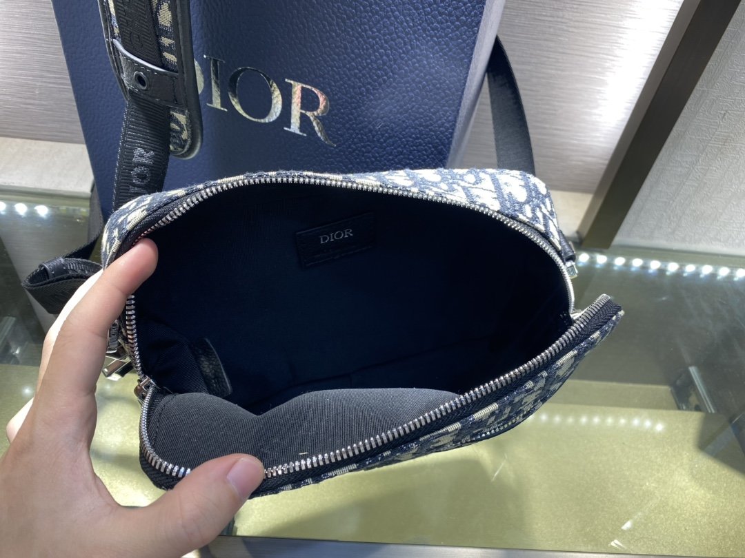 超スーパーコピー後払い Dior クリスチャンディオール バッグ    実物の写真 N品代引き対応国内発送送料無料安全必ず届く信用できるサイト