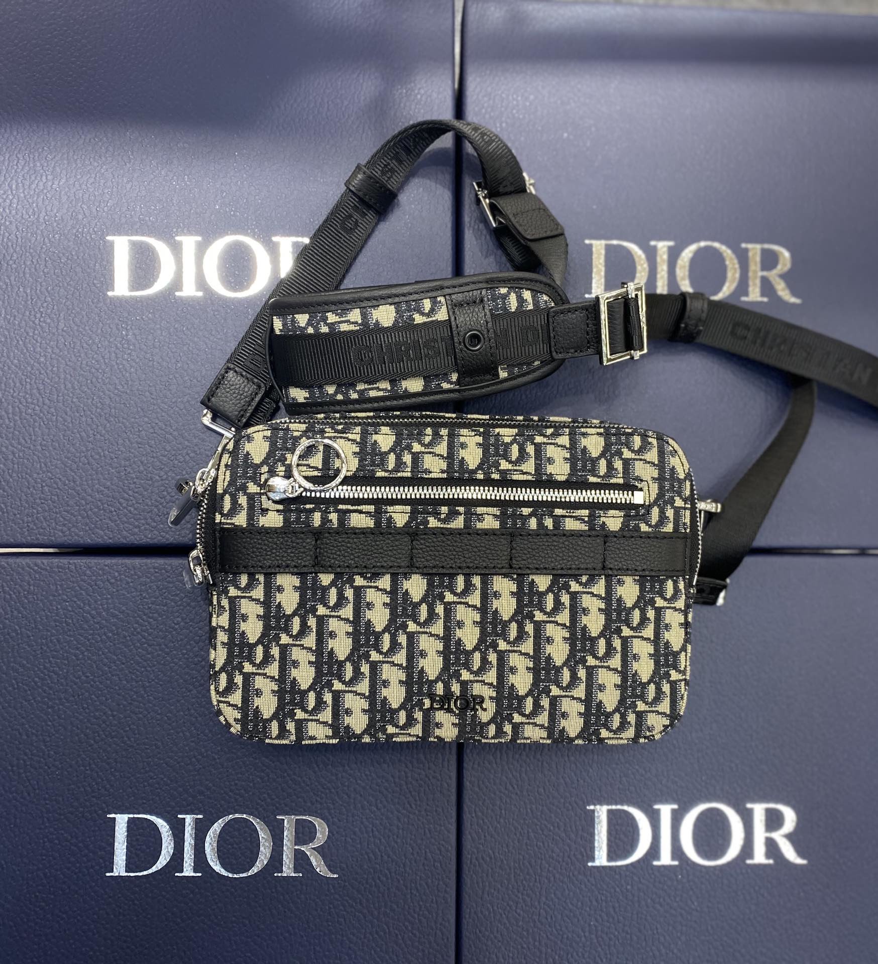 超スーパーコピー後払い Dior クリスチャンディオール バッグ    実物の写真 N品代引き対応国内発送送料無料安全必ず届く信用できるサイト