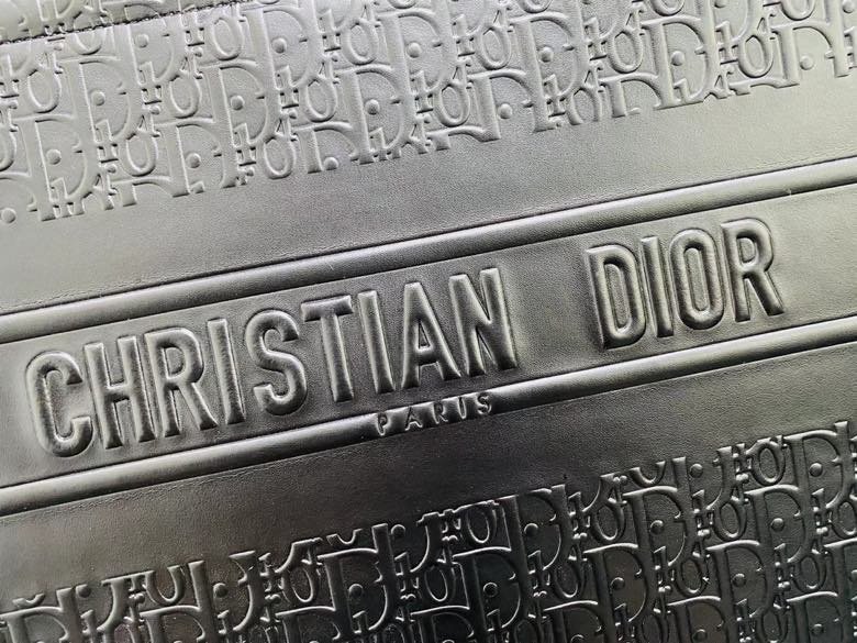 スーパーコピー後払い Dior クリスチャンディオール バッグ  実物の写真 N品代引き対応国内発送送料無料安全必ず届く信用できるサイト